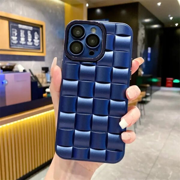 3D Woven Pattern Bump Feel with Full Camera Protection Back Cover for iPhone 12 / 12 Pro - Image 2